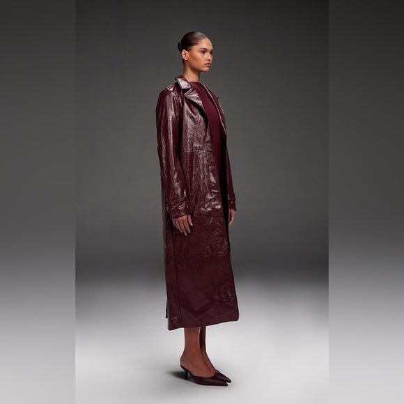 PRETTY LITTLE THING BURGUNDY HIGH SHINE TEXTURED FAUX LEATHER MAXI COAT - Picture 2 of 2